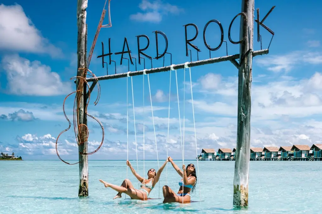 Hard Rock Hotel Maldives image 19
