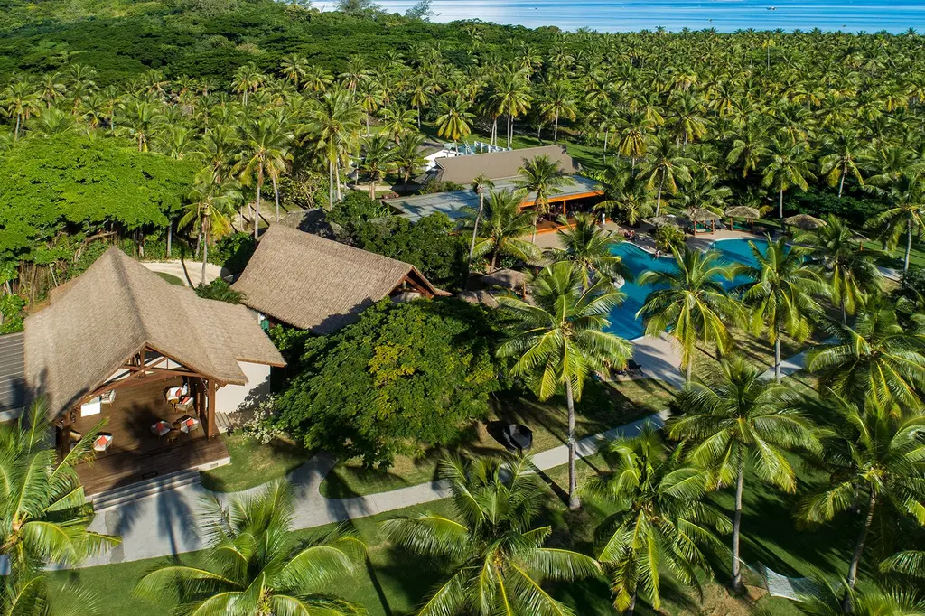 Lomani Island Resort image 2