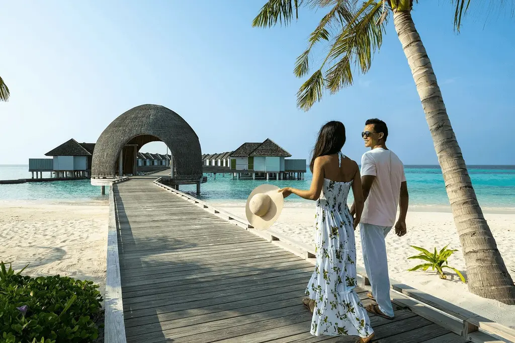 OUTRIGGER Maldives Maafushivaru Resort image 17