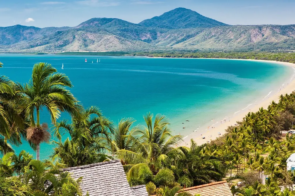 Hibiscus Resort & Spa image 1