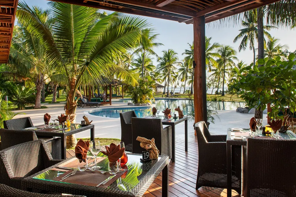 Lomani Island Resort image 4